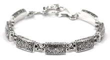 Load image into Gallery viewer, WEDA Floral filigree Rectangular stationed bracelet
