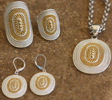 Load image into Gallery viewer, RAYA Large Heavy Beaded Gold Cigar Band Ring
